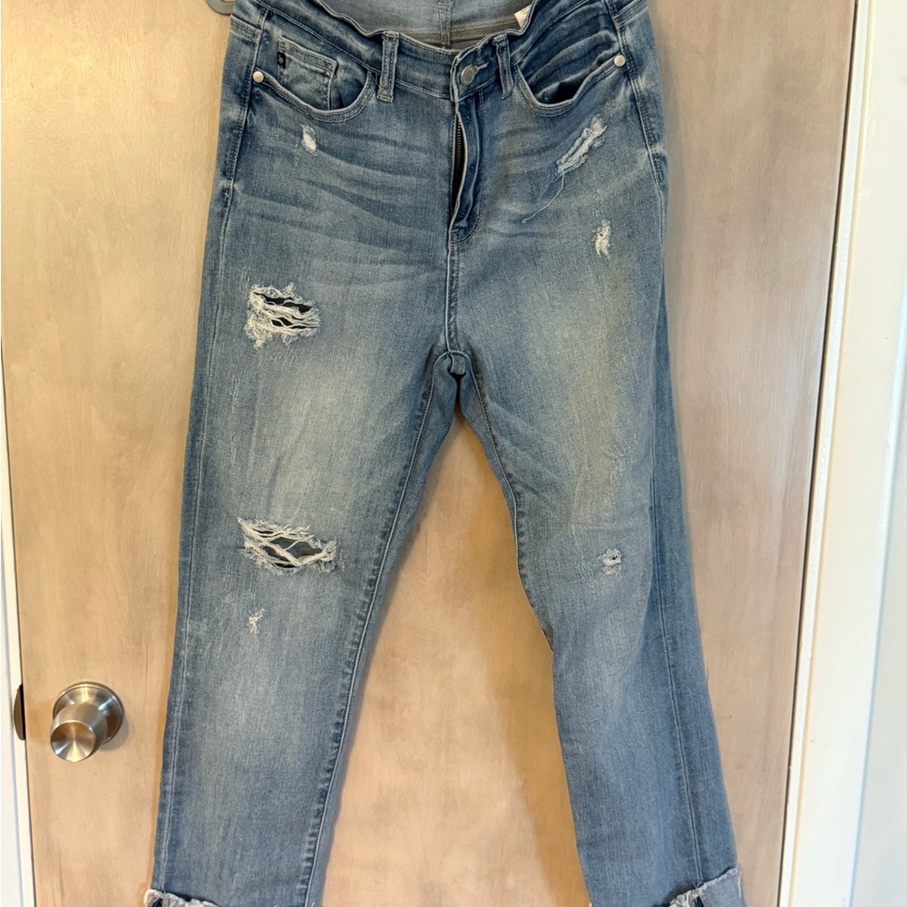 Judy Blue Light Blue Distressed Straight Jeans